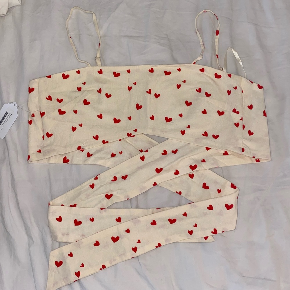 NWT Seven Wonders Heart Print Crop Top